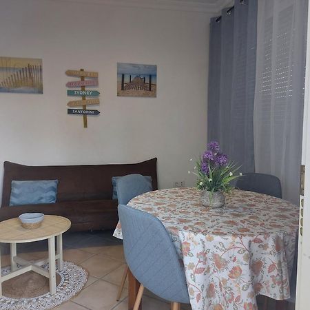 Benicàssim Apartamentos Christina מראה חיצוני תמונה