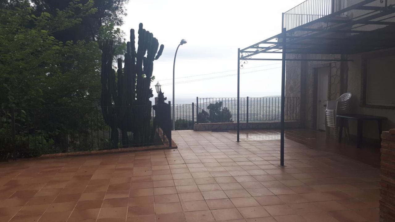 Benicàssim Apartamentos Christina מראה חיצוני תמונה